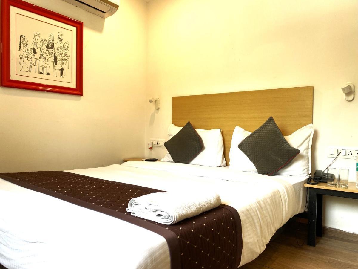 Qotel Hotel Ip Residency East Delhi Preet Vihar Neu-Delhi Exterior foto