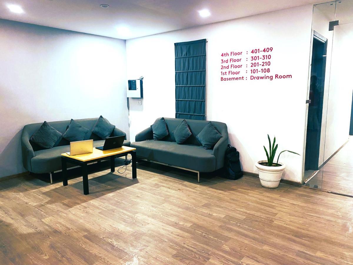 Qotel Hotel Ip Residency East Delhi Preet Vihar Neu-Delhi Exterior foto