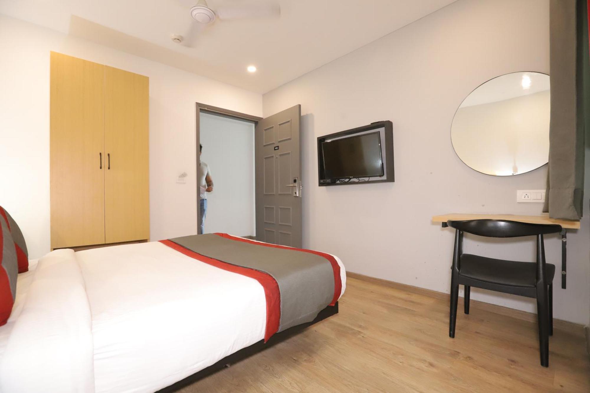 Qotel Hotel Ip Residency East Delhi Preet Vihar Neu-Delhi Exterior foto