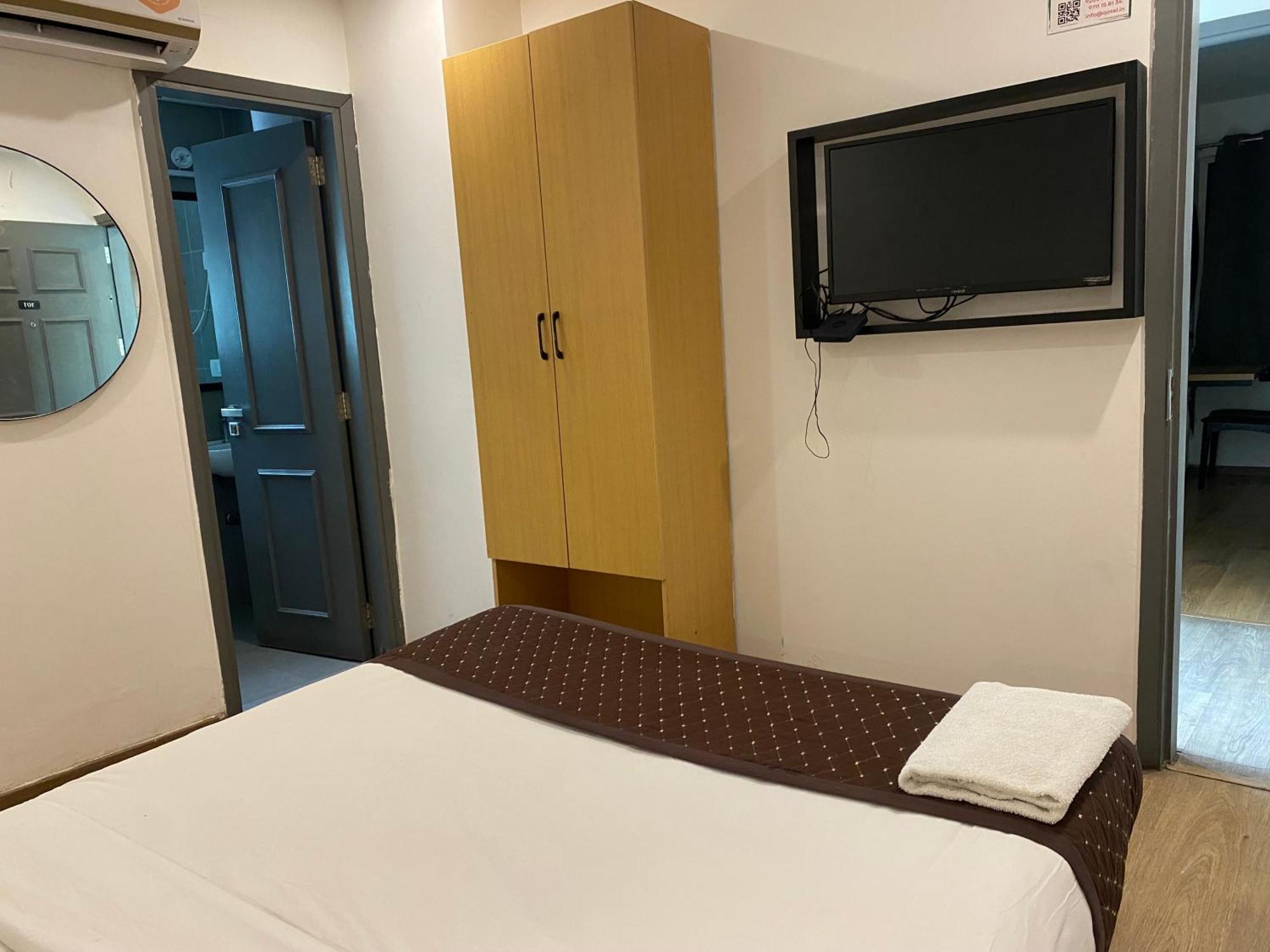 Qotel Hotel Ip Residency East Delhi Preet Vihar Neu-Delhi Exterior foto